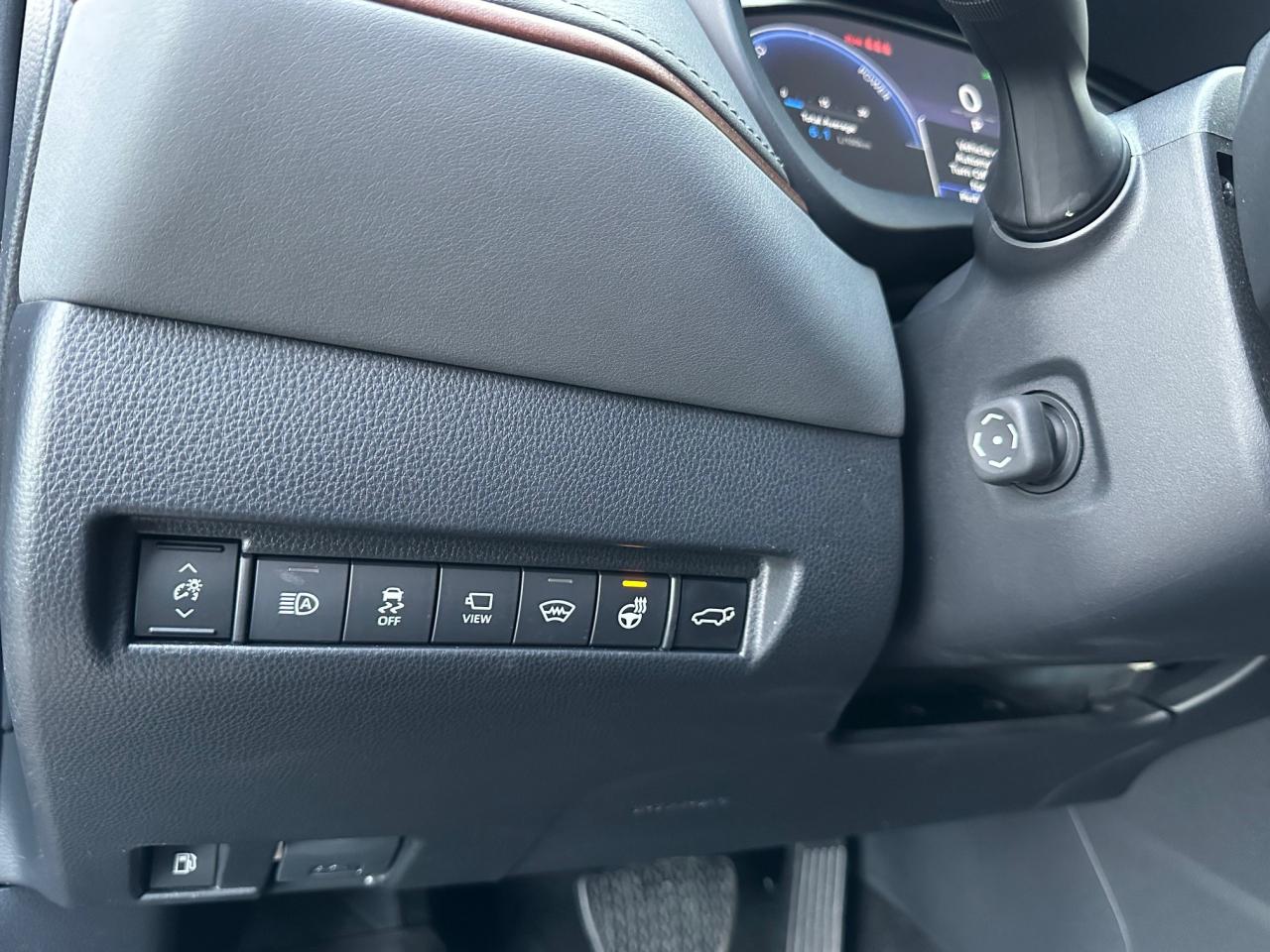 2024 Toyota Venza Limited 4dr All-Wheel Drive Photo