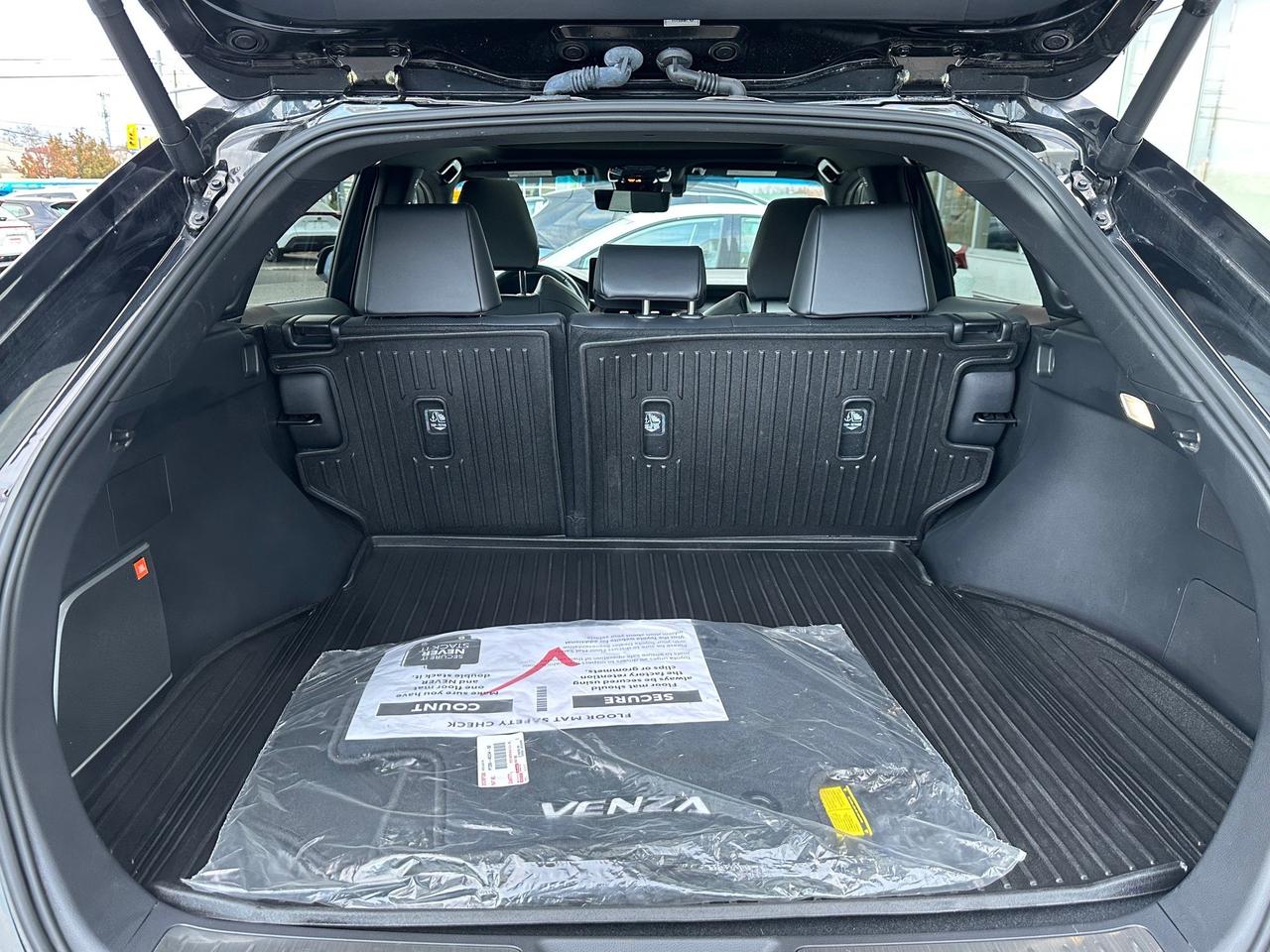 2024 Toyota Venza Limited 4dr All-Wheel Drive Photo