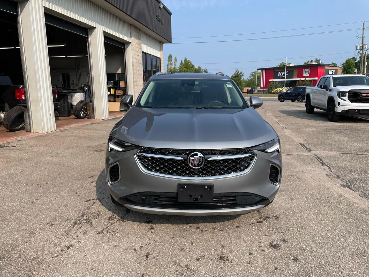 2023 Buick Envision Avenir All-Wheel Drive Photo2