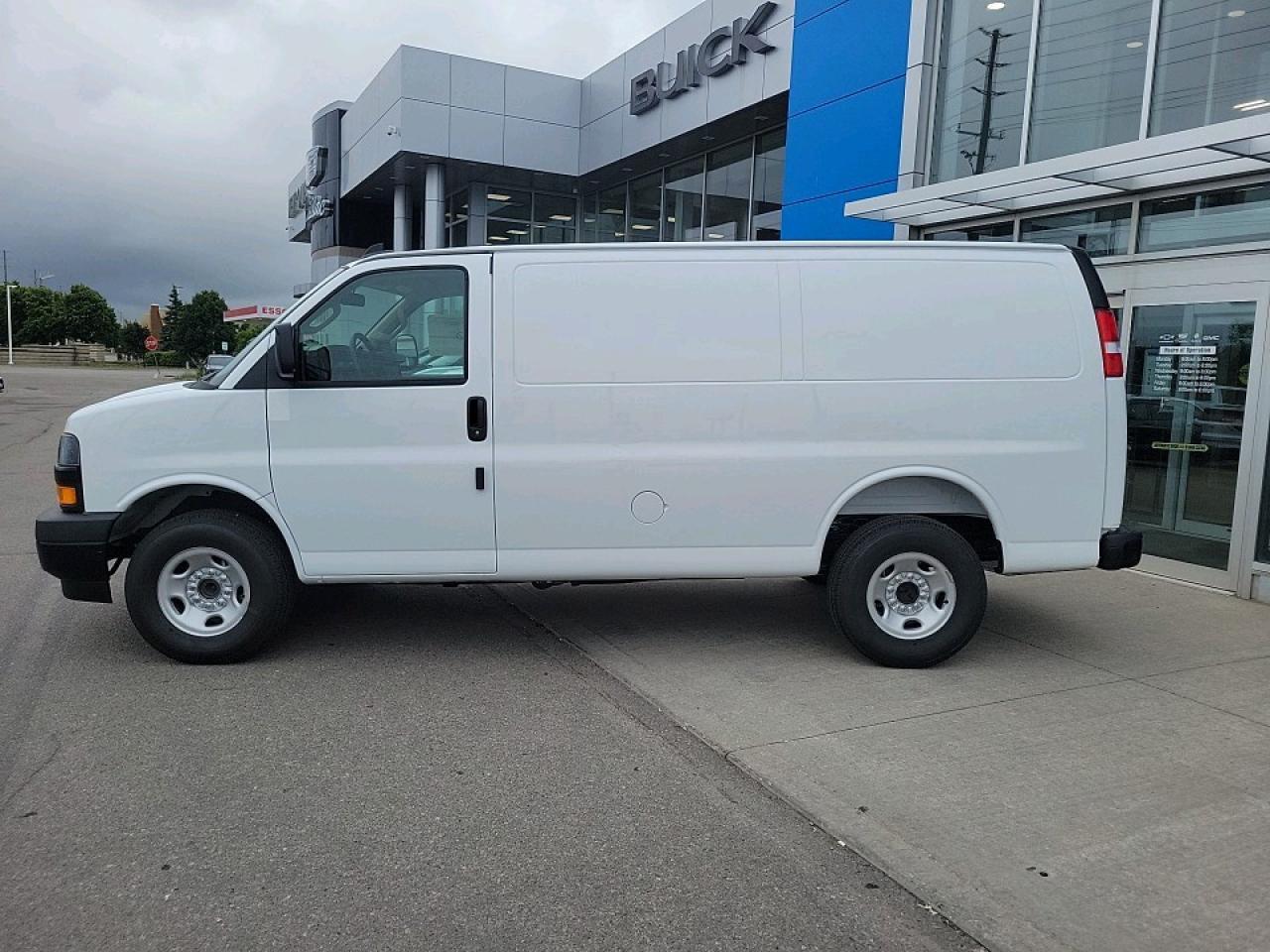 2025 Chevrolet Express 2500 Work Van Rear-Wheel Drive Cargo Van Photo