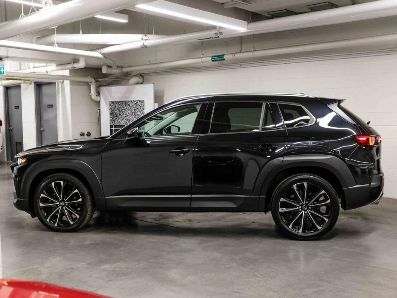 2024 Mazda CX-50  Photo
