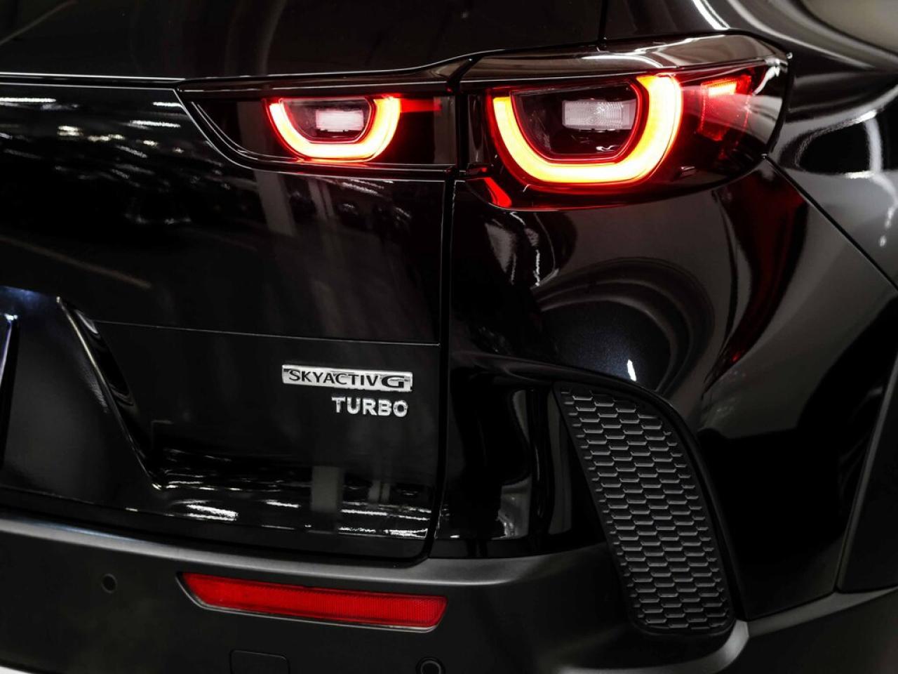 2024 Mazda CX-50  Photo