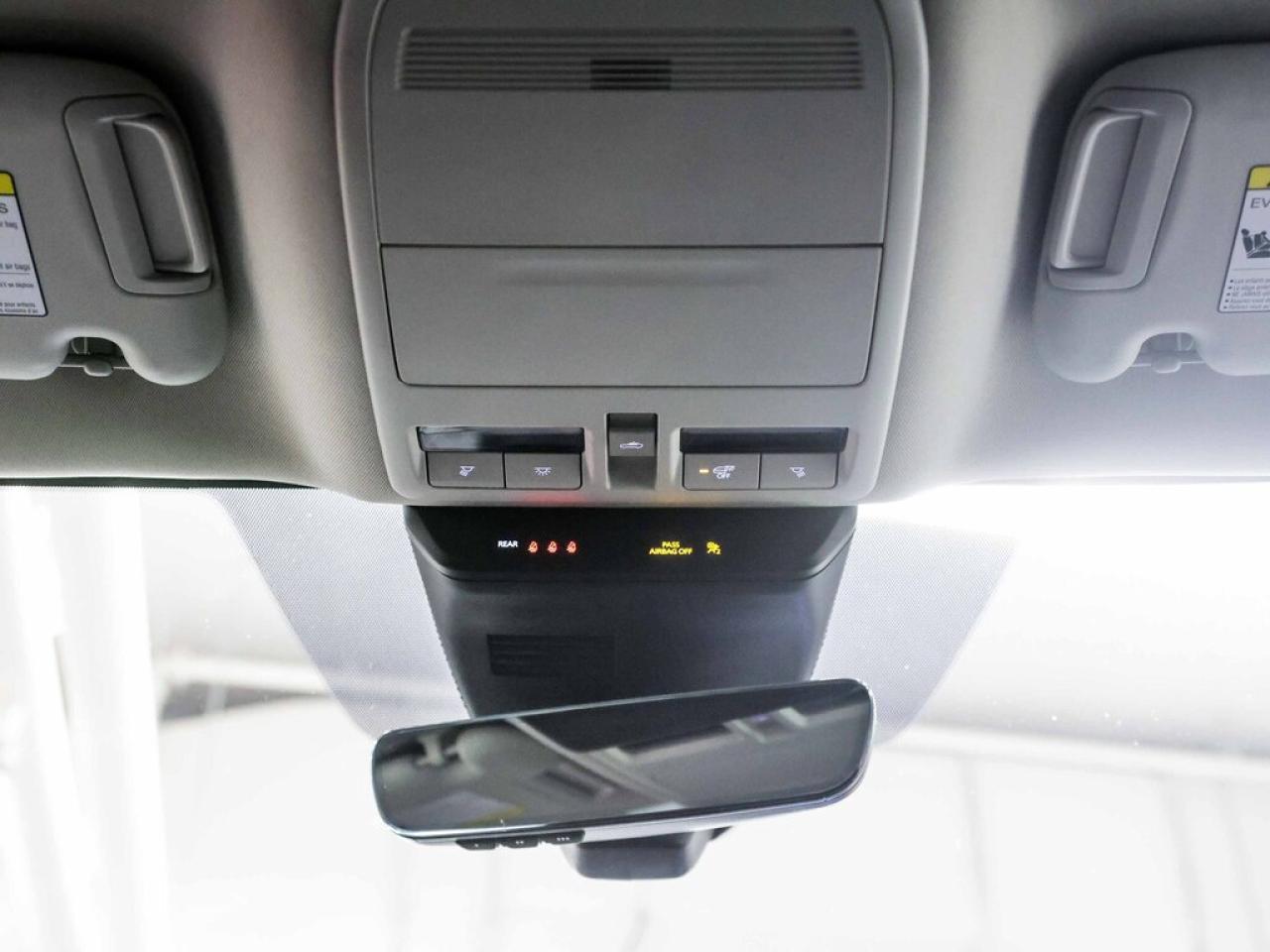 2024 Mazda CX-50  Photo