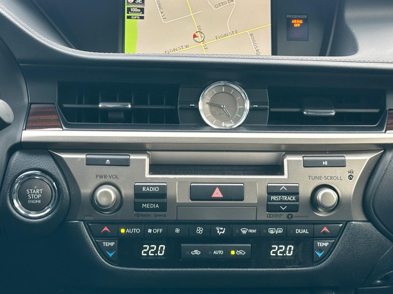 2017 Lexus ES 350 Base 4dr Sedan Photo