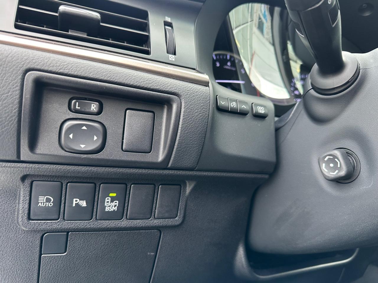 2017 Lexus ES 350 Base 4dr Sedan Photo