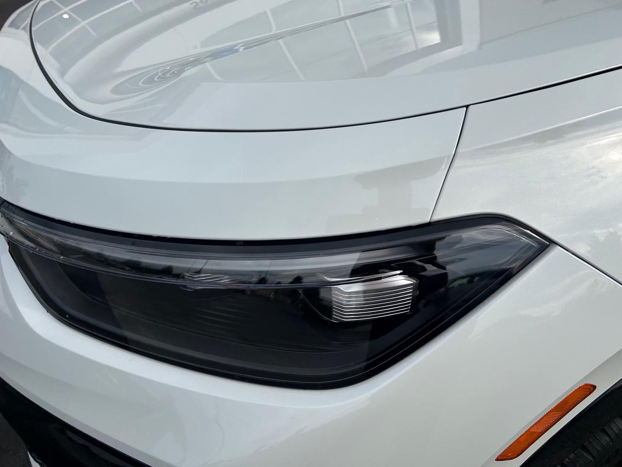 2025 Volkswagen Tiguan Comfortline R-Line Black Edition 4dr All-Wheel Drive 4MOTION Photo