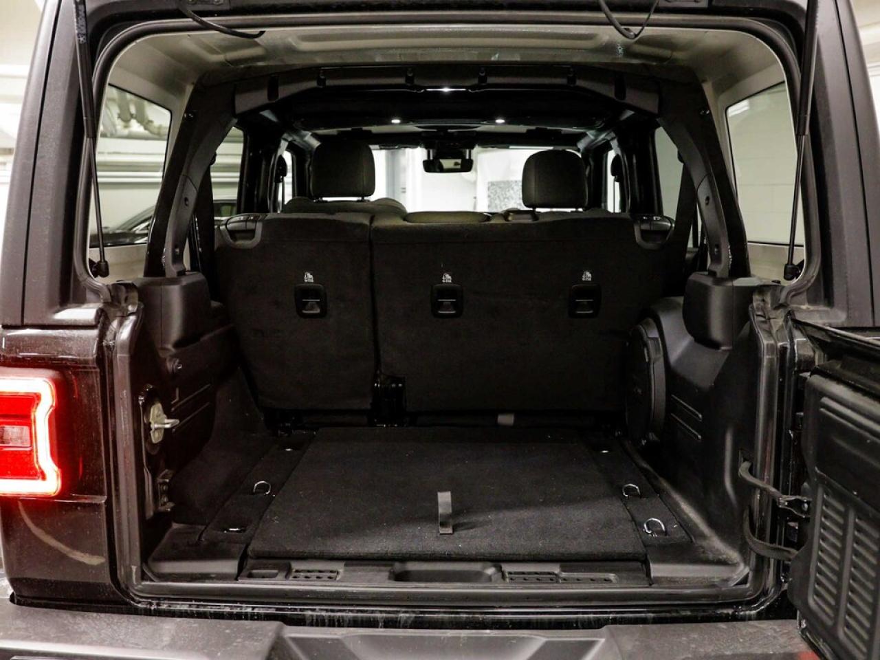 2024 Jeep Wrangler  Photo