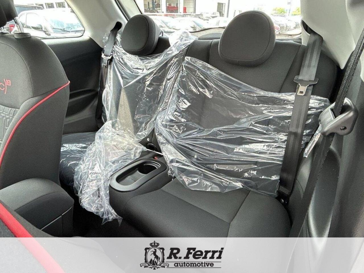 2025 Fiat 500E Base 2dr Hatchback Photo