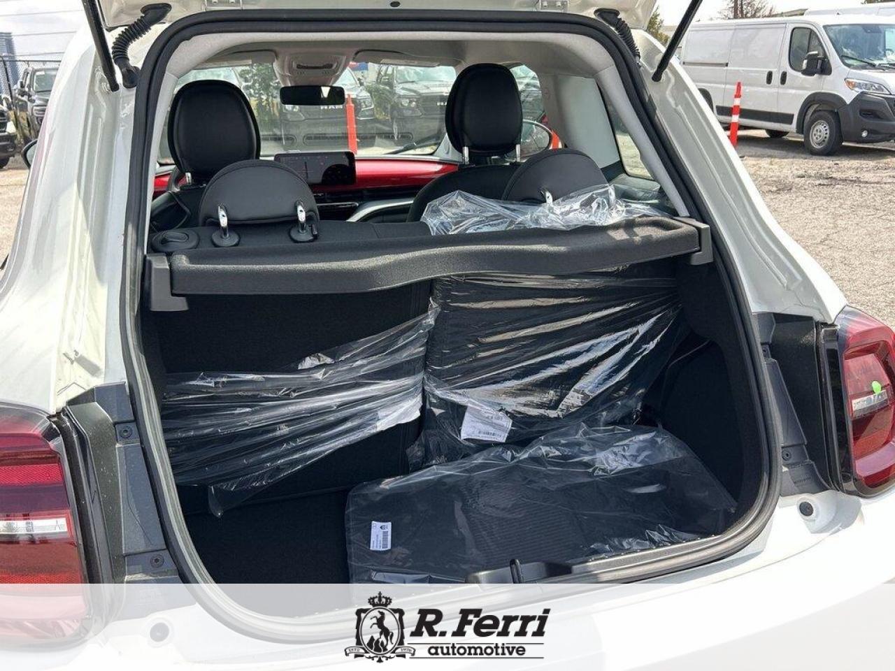 2025 Fiat 500E Base 2dr Hatchback Photo