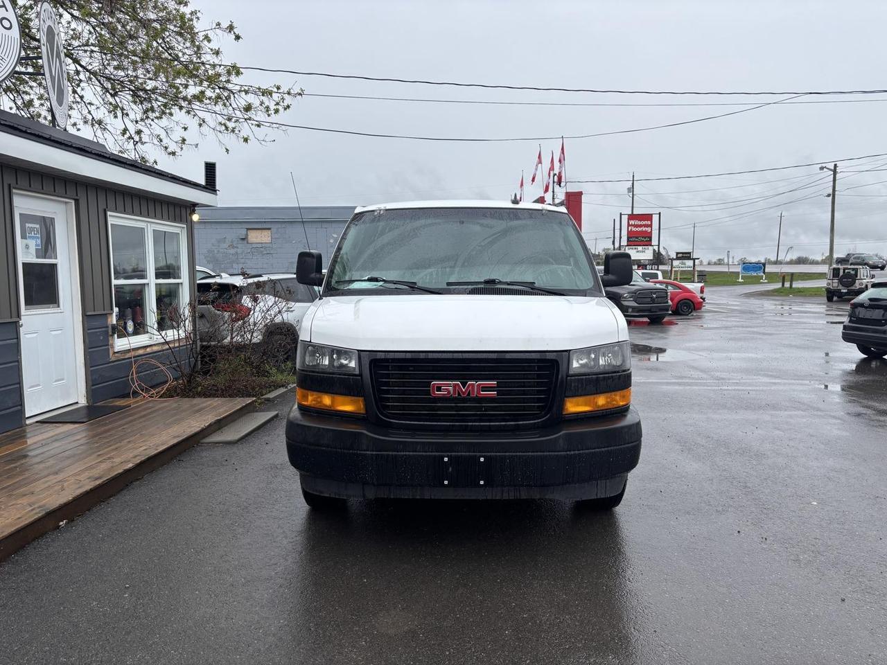 2021 GMC Savana 2500 Work Van Rear-Wheel Drive Cargo Van Photo