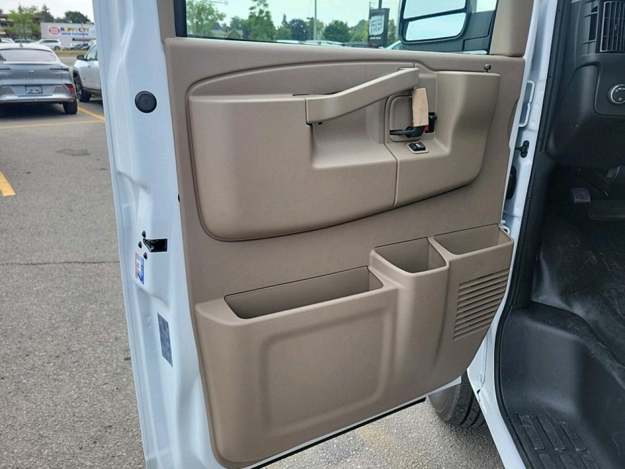 2025 Chevrolet Express 2500 Work Van Rear-Wheel Drive Extended Cargo Van Photo