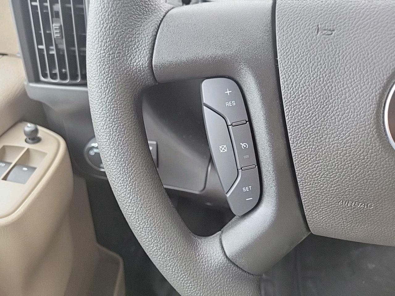 2025 Chevrolet Express 2500 Work Van Rear-Wheel Drive Extended Cargo Van Photo