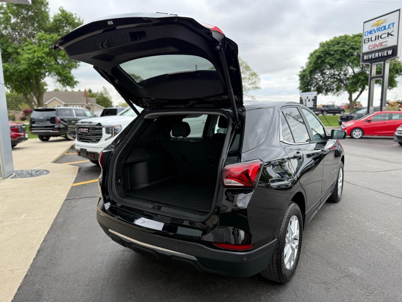 2024 Chevrolet Equinox LT 4dr All-Wheel Drive Photo