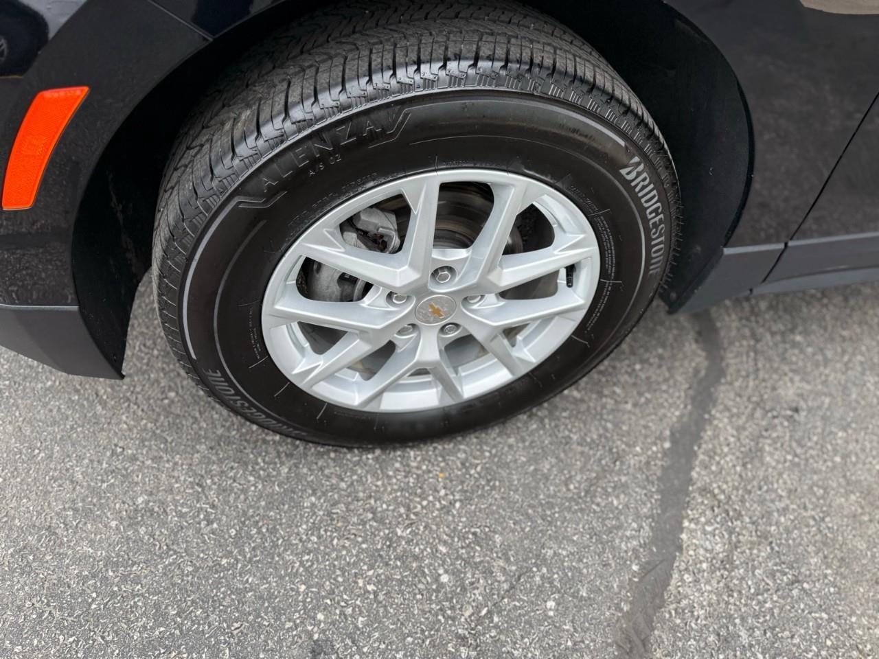 2024 Chevrolet Equinox LT 4dr All-Wheel Drive Photo