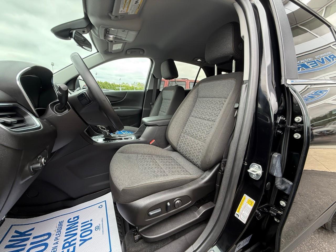 2024 Chevrolet Equinox LT 4dr All-Wheel Drive Photo