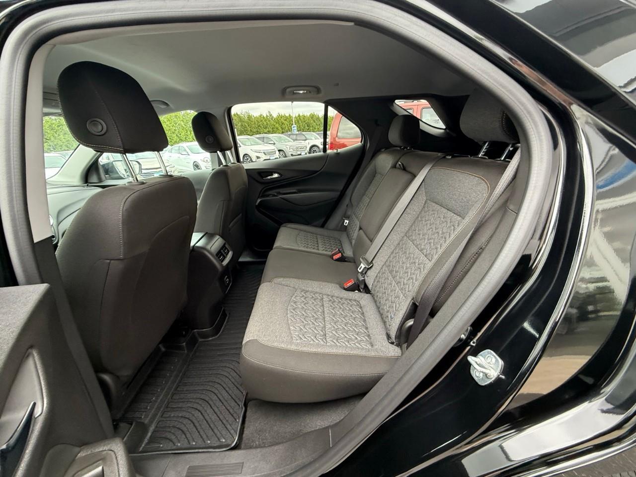 2024 Chevrolet Equinox LT 4dr All-Wheel Drive Photo