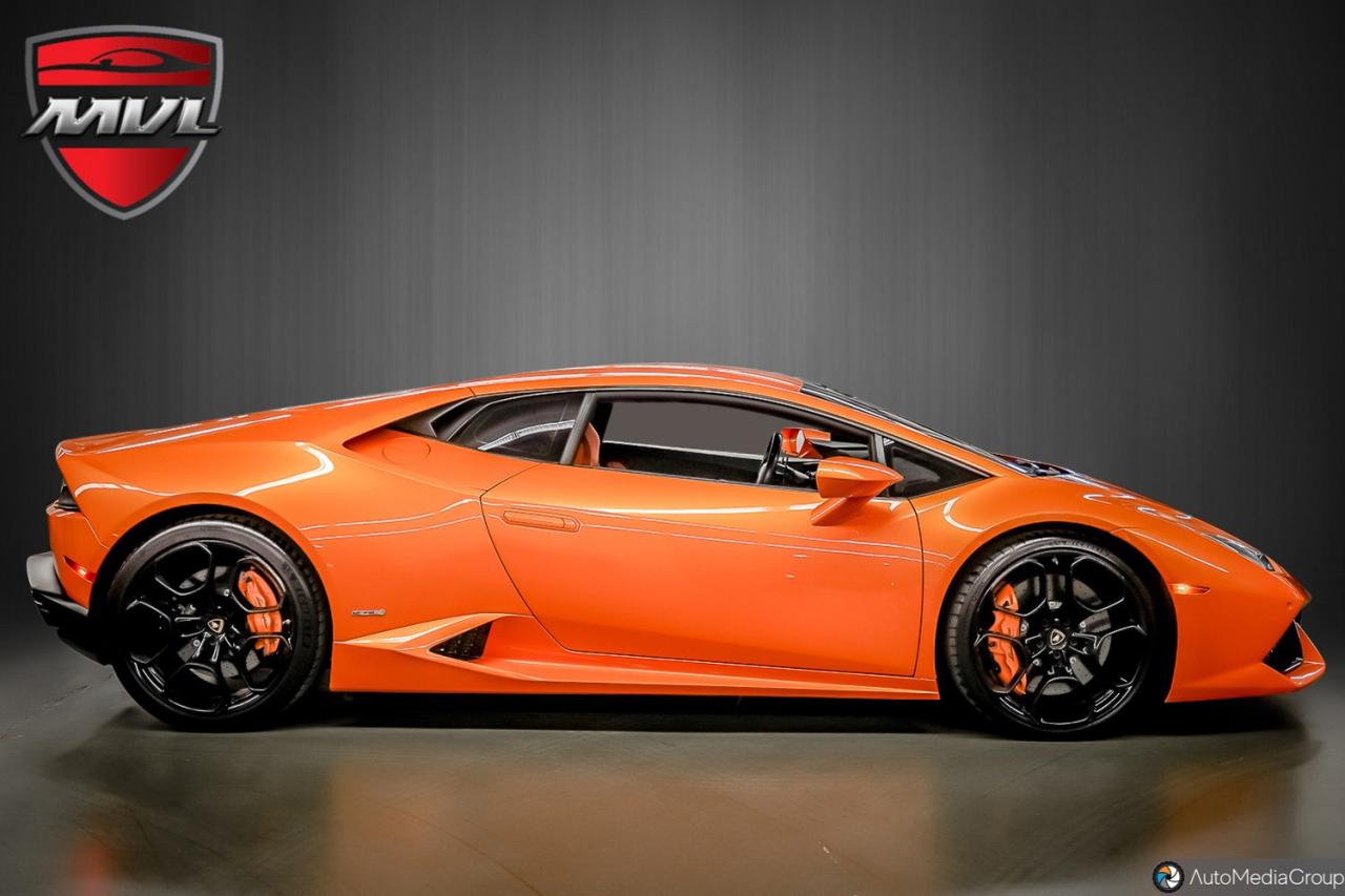 2016 Lamborghini Huracan  Photo3