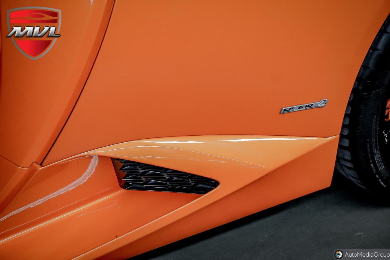 2016 Lamborghini Huracan  Photo