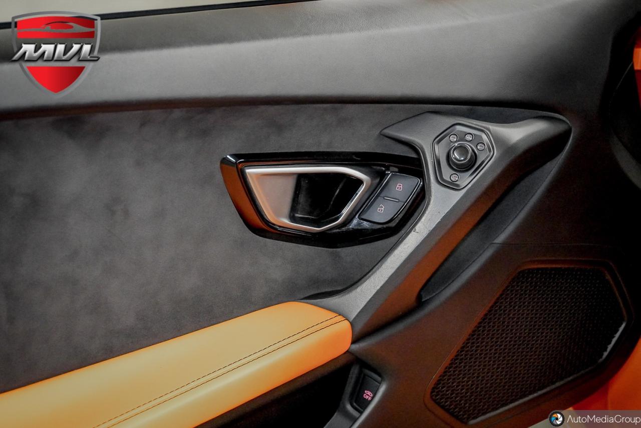 2016 Lamborghini Huracan  Photo