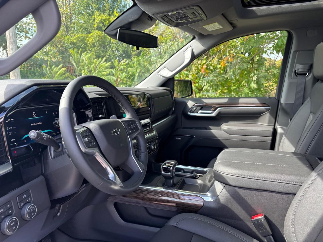 2026 Chevrolet Silverado 1500 Crew Cab Standard Box 4-Wheel Drive LT Trail Boss Photo