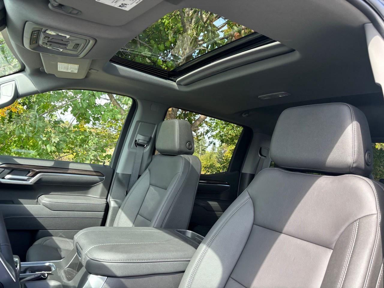 2026 Chevrolet Silverado 1500 Crew Cab Standard Box 4-Wheel Drive LT Trail Boss Photo4