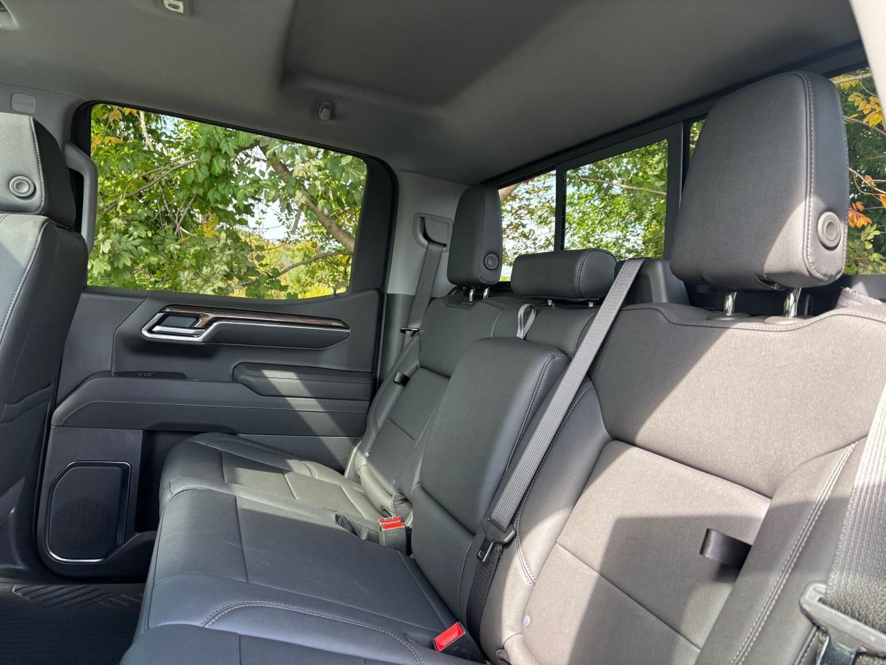 2026 Chevrolet Silverado 1500 Crew Cab Standard Box 4-Wheel Drive LT Trail Boss Photo