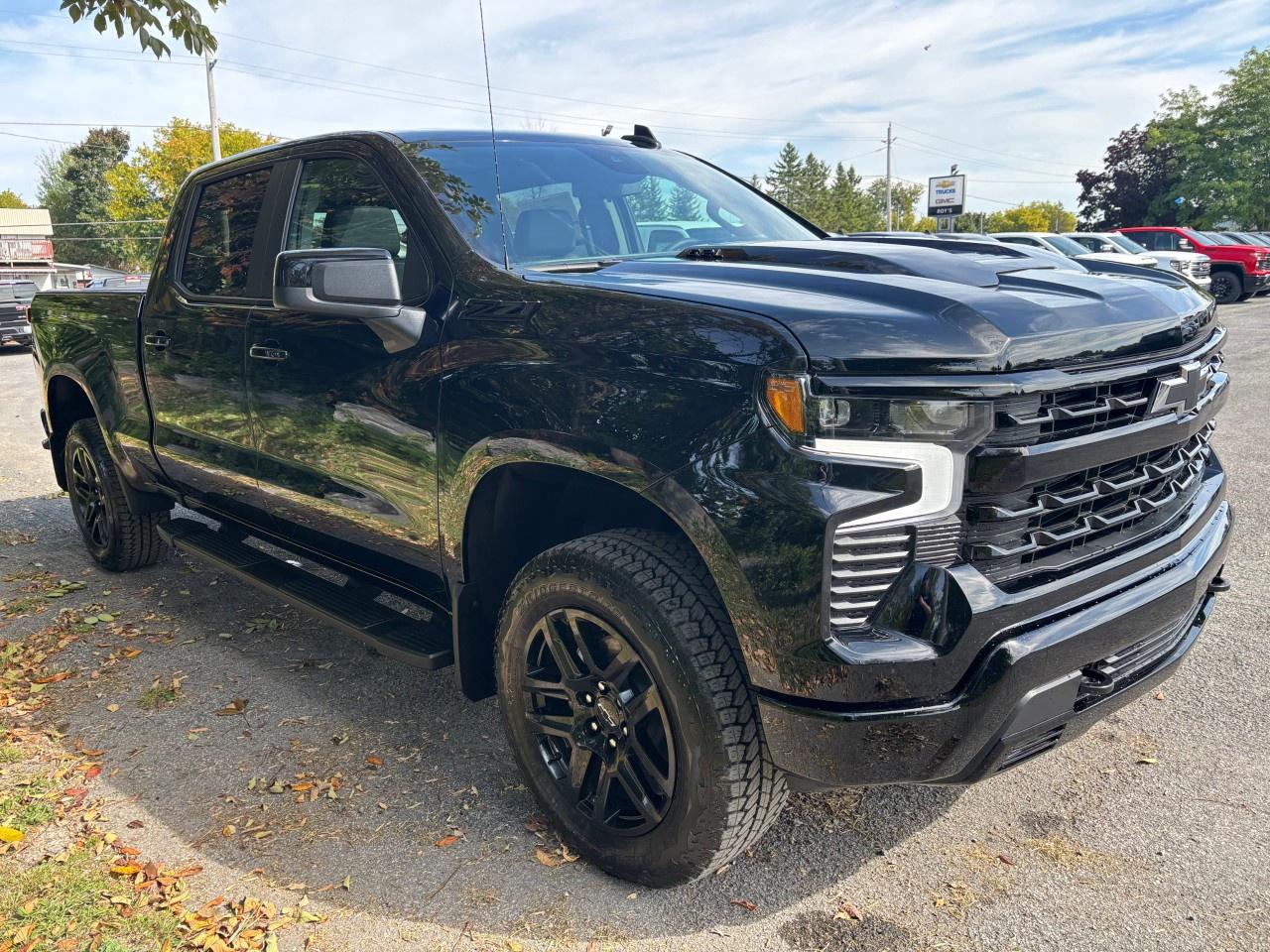 2026 Chevrolet Silverado 1500 Crew Cab Standard Box 4-Wheel Drive LT Trail Boss Photo