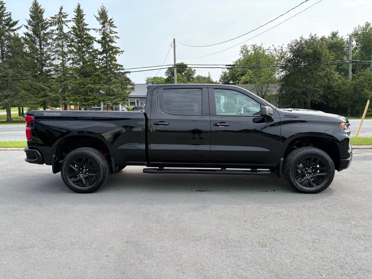 2026 Chevrolet Silverado 1500 Crew Cab Standard Box 4-Wheel Drive LT Trail Boss Photo