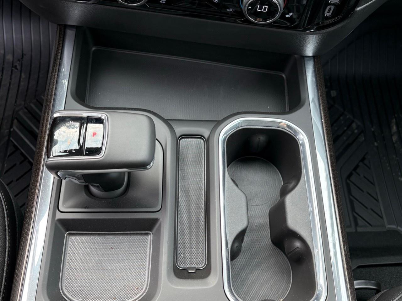 2026 Chevrolet Silverado 1500 Crew Cab Standard Box 4-Wheel Drive LT Trail Boss Photo