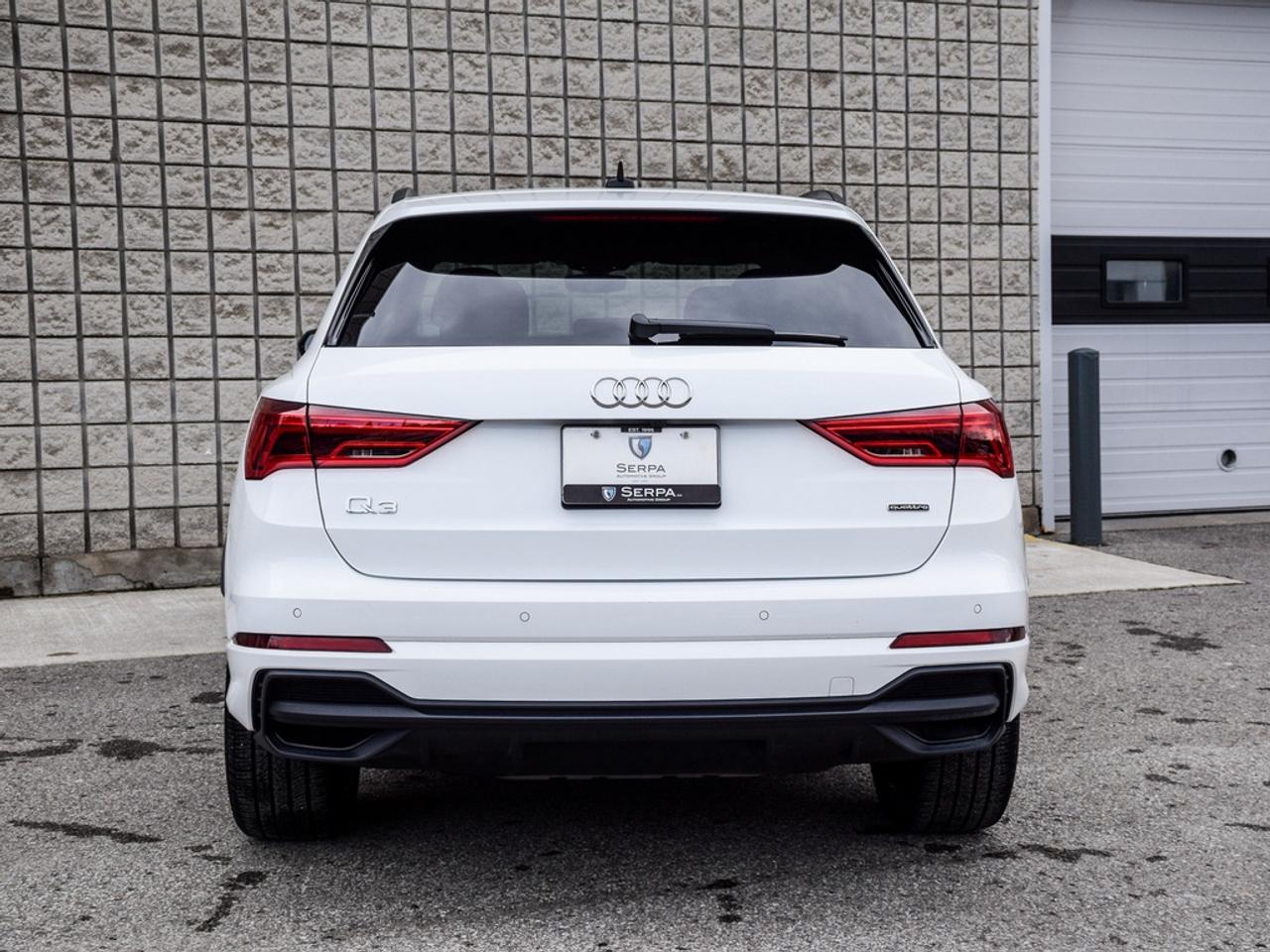 2023 Audi Q3 45 Progressiv 4dr All-Wheel Drive quattro Sport Utility Photo4