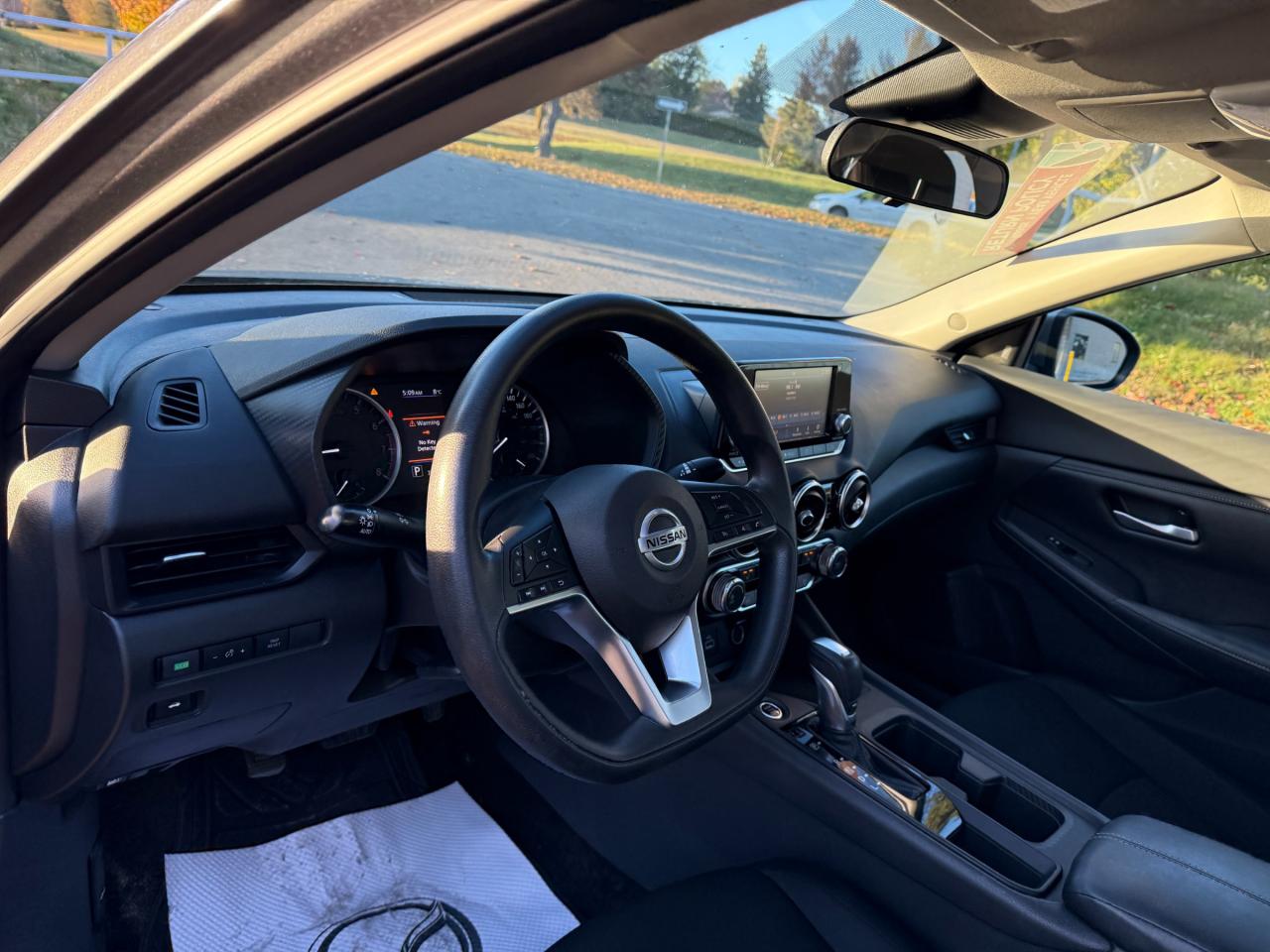 2021 Nissan Sentra S Plus 4dr Sedan Photo4