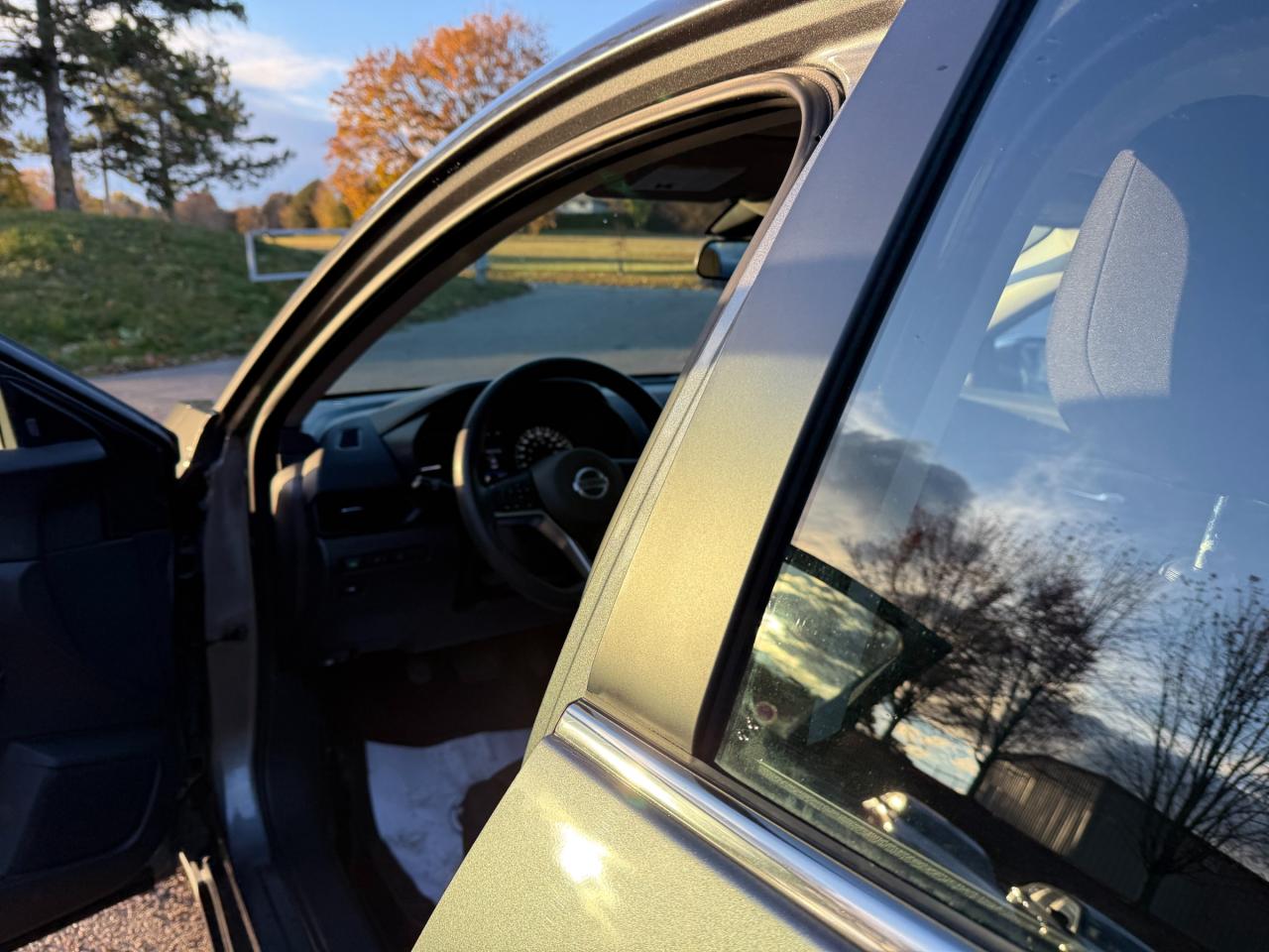 2021 Nissan Sentra S Plus 4dr Sedan Photo