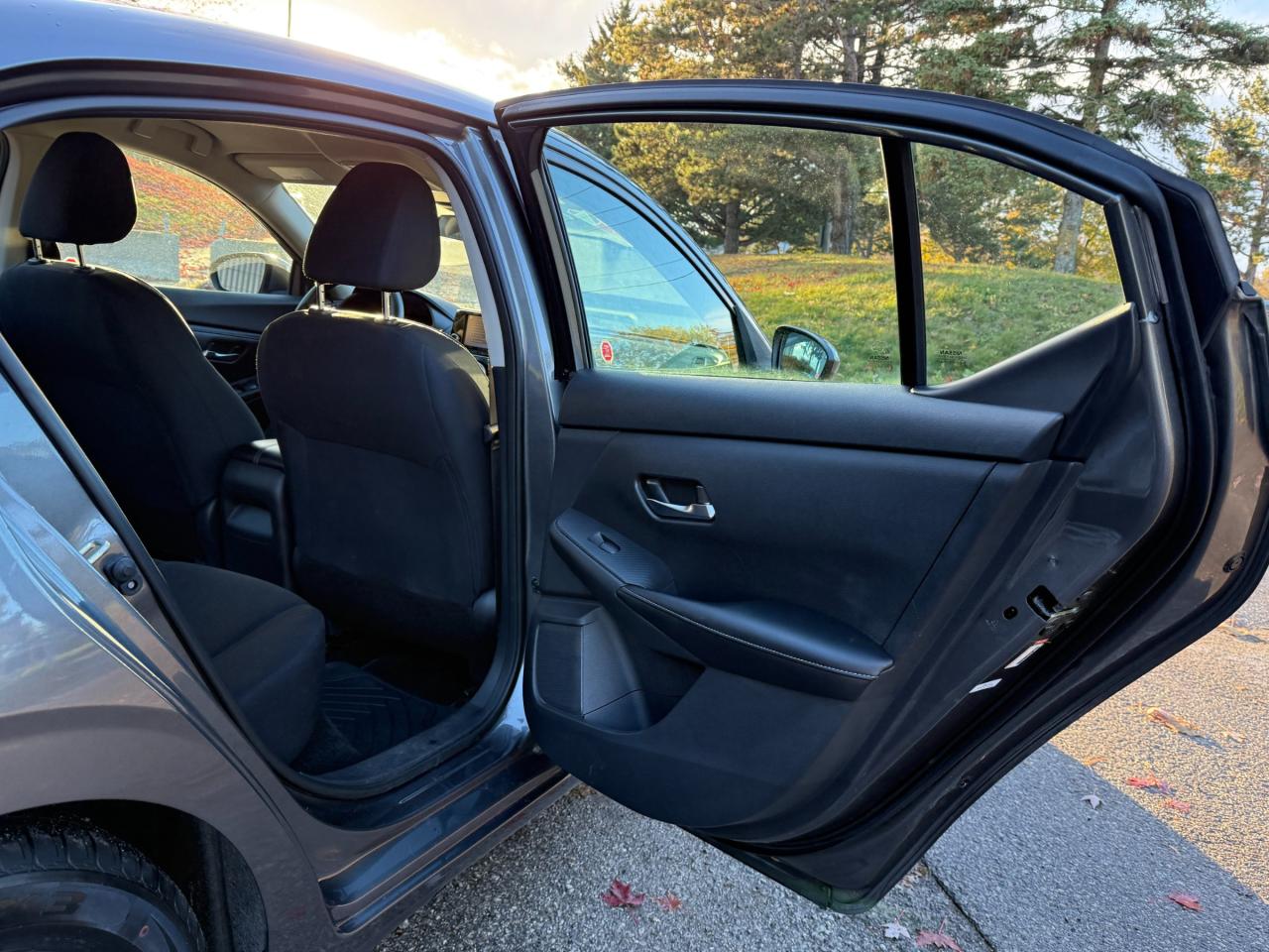 2021 Nissan Sentra S Plus 4dr Sedan Photo