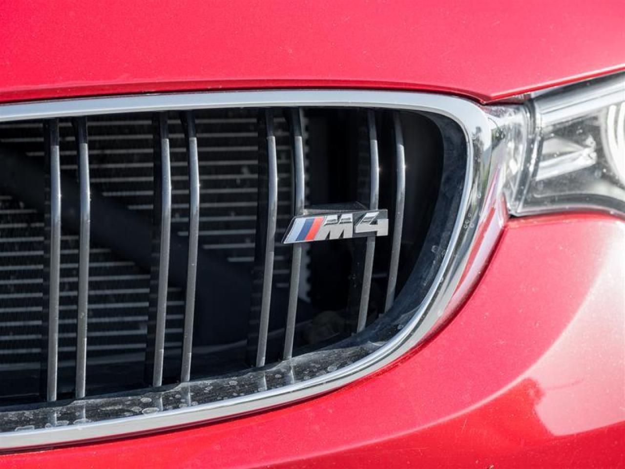 2019 BMW M4 Base 2dr Rear-Wheel Drive Coupe Photo3