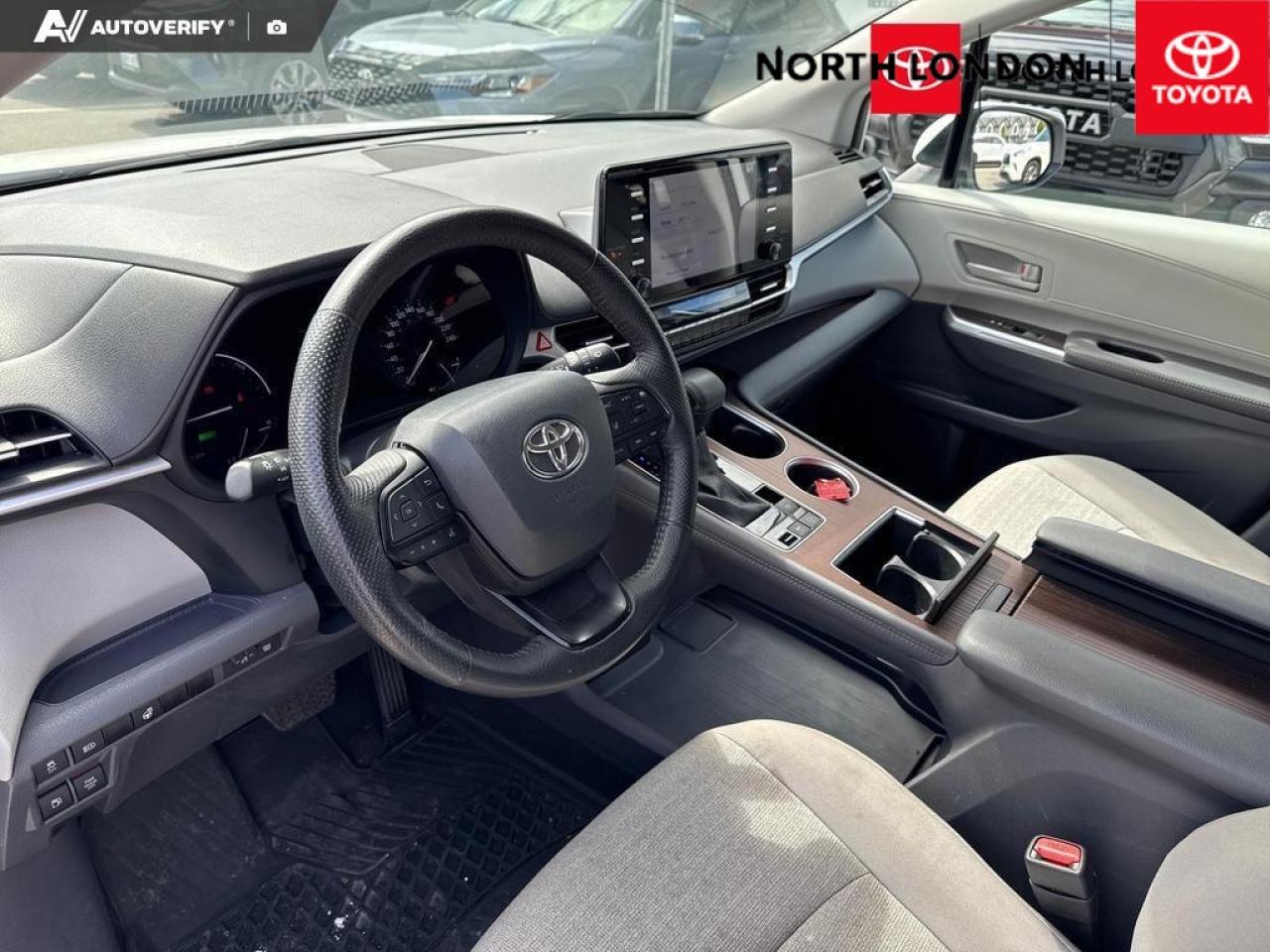 2024 Toyota Sienna LE 8-Passenger 4dr All-Wheel Drive Passenger Van Photo