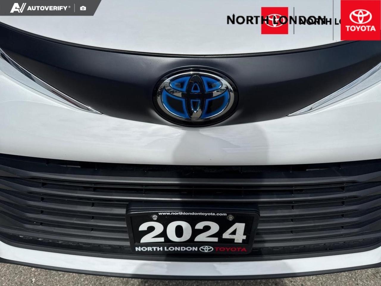 2024 Toyota Sienna LE 8-Passenger 4dr All-Wheel Drive Passenger Van Photo