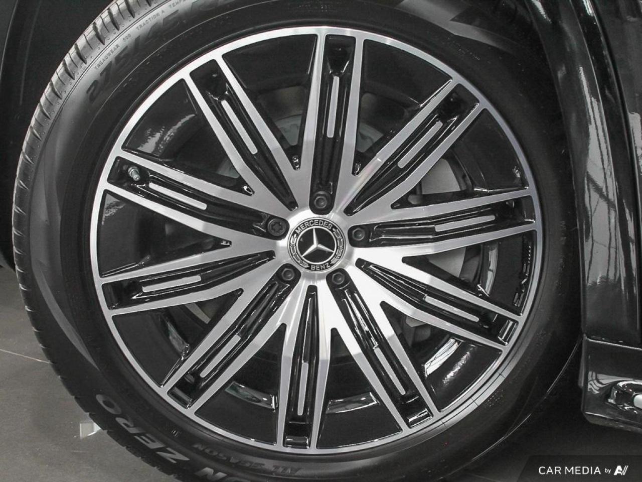 2025 Mercedes-Benz EQS 450 SUV Base EQS 450 SUV 4dr All-Wheel Drive 4MATIC Photo