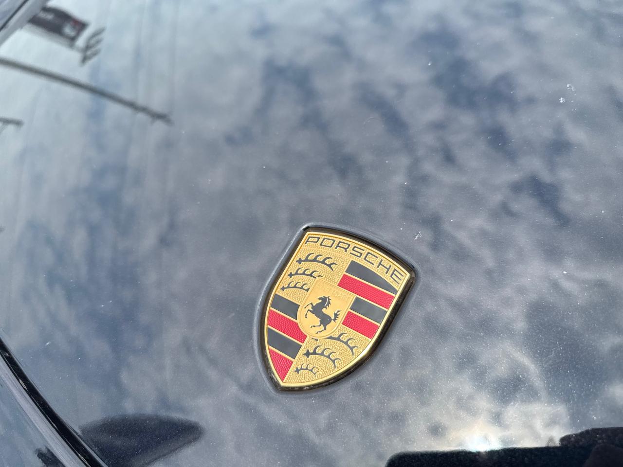 2017 Porsche 718 Cayman S 2dr Rear-Wheel Drive Coupe Photo