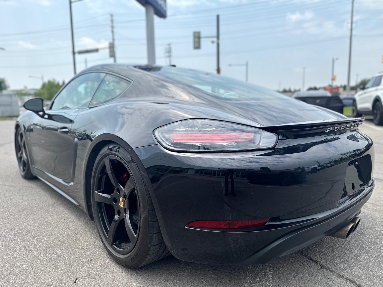 2017 Porsche 718 Cayman S 2dr Rear-Wheel Drive Coupe Photo