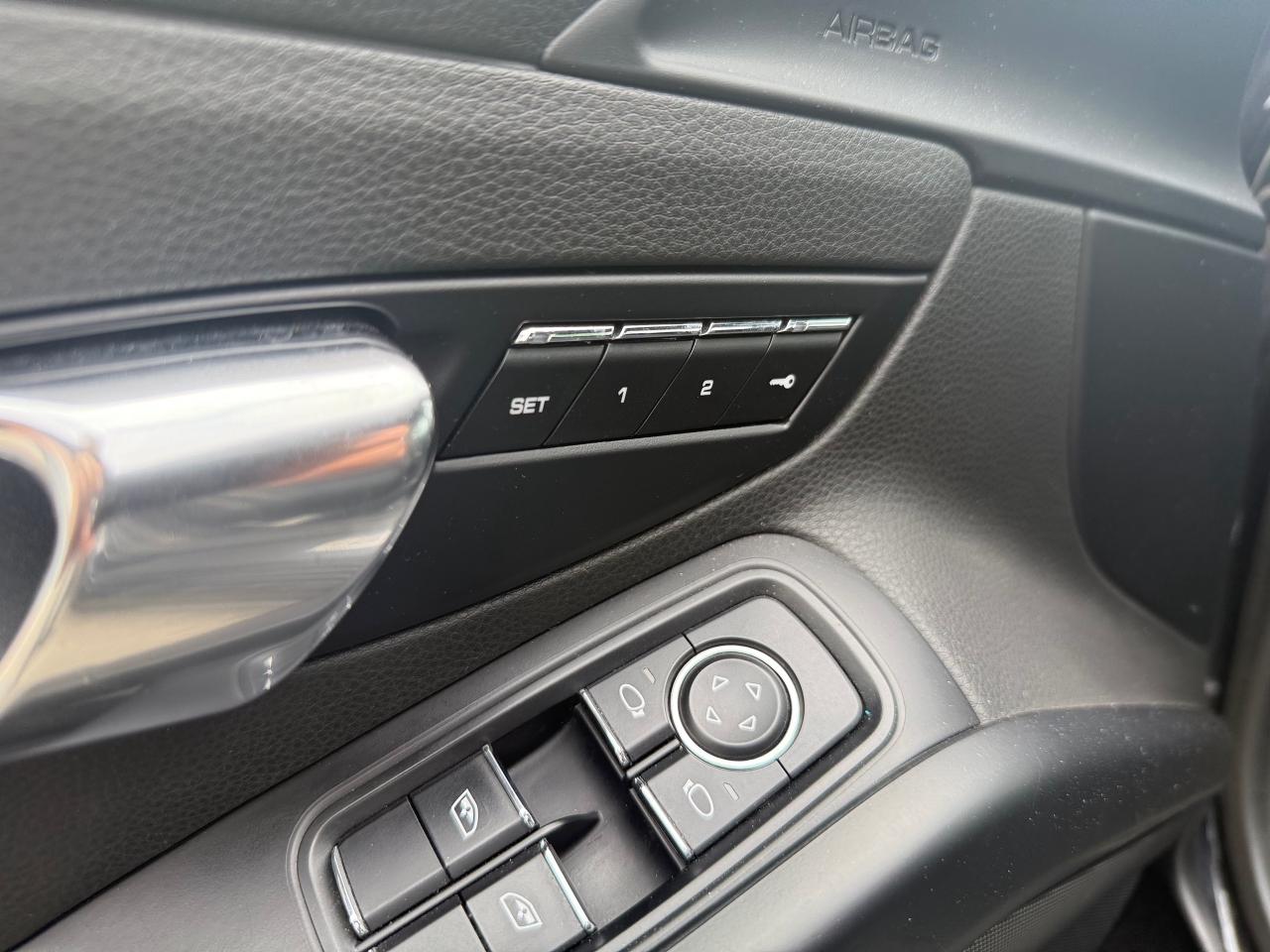 2017 Porsche 718 Cayman S 2dr Rear-Wheel Drive Coupe Photo