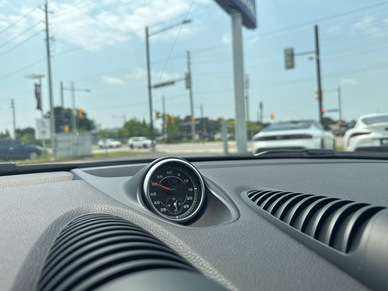 2017 Porsche 718 Cayman S 2dr Rear-Wheel Drive Coupe Photo