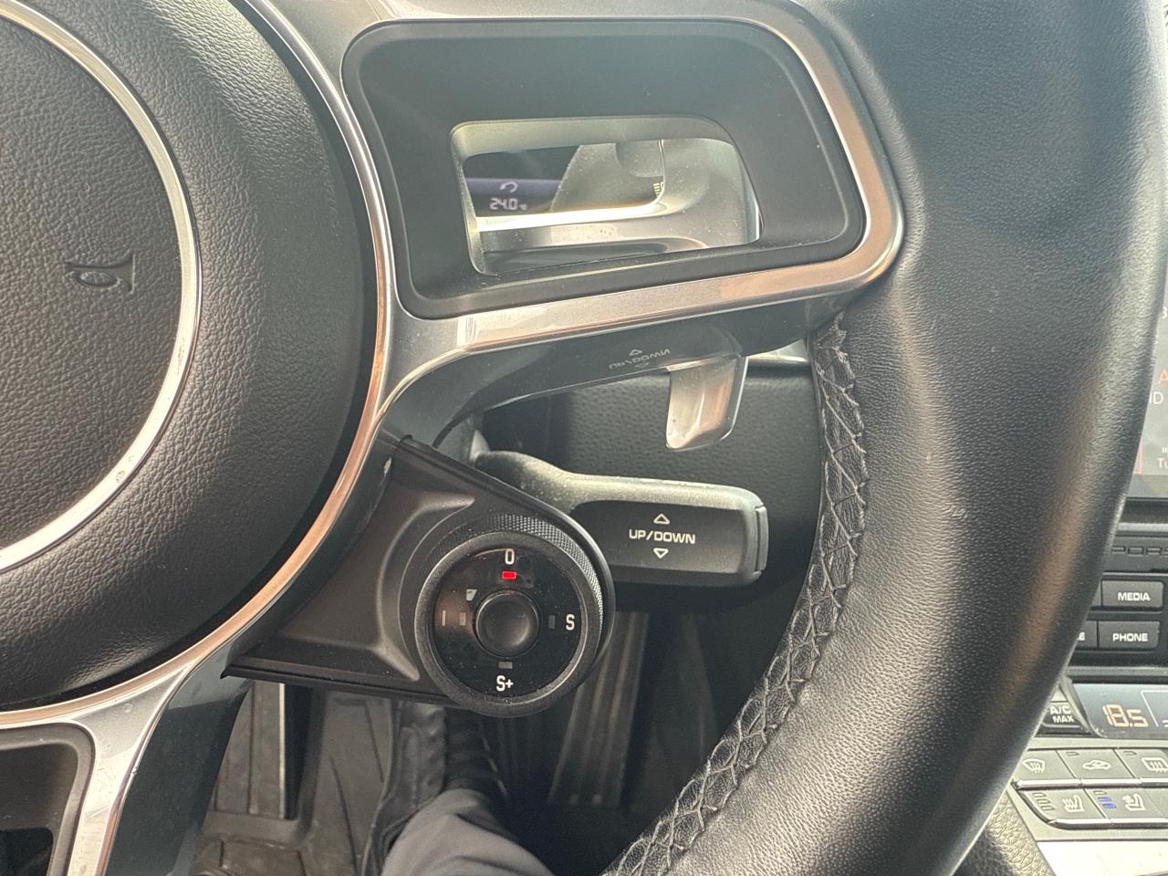 2017 Porsche 718 Cayman S 2dr Rear-Wheel Drive Coupe Photo