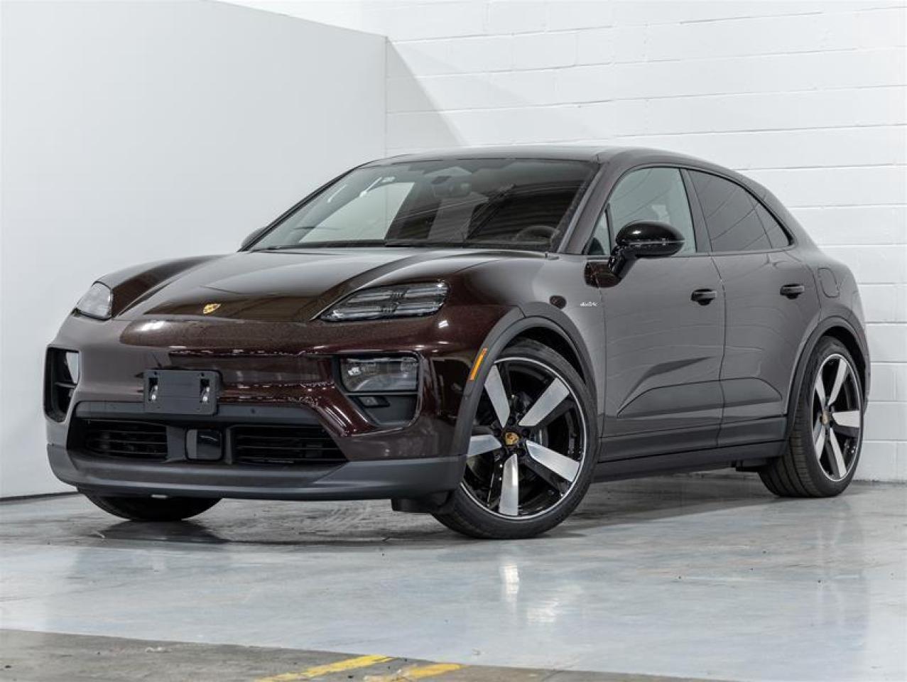 2024 Porsche Macan  Photo