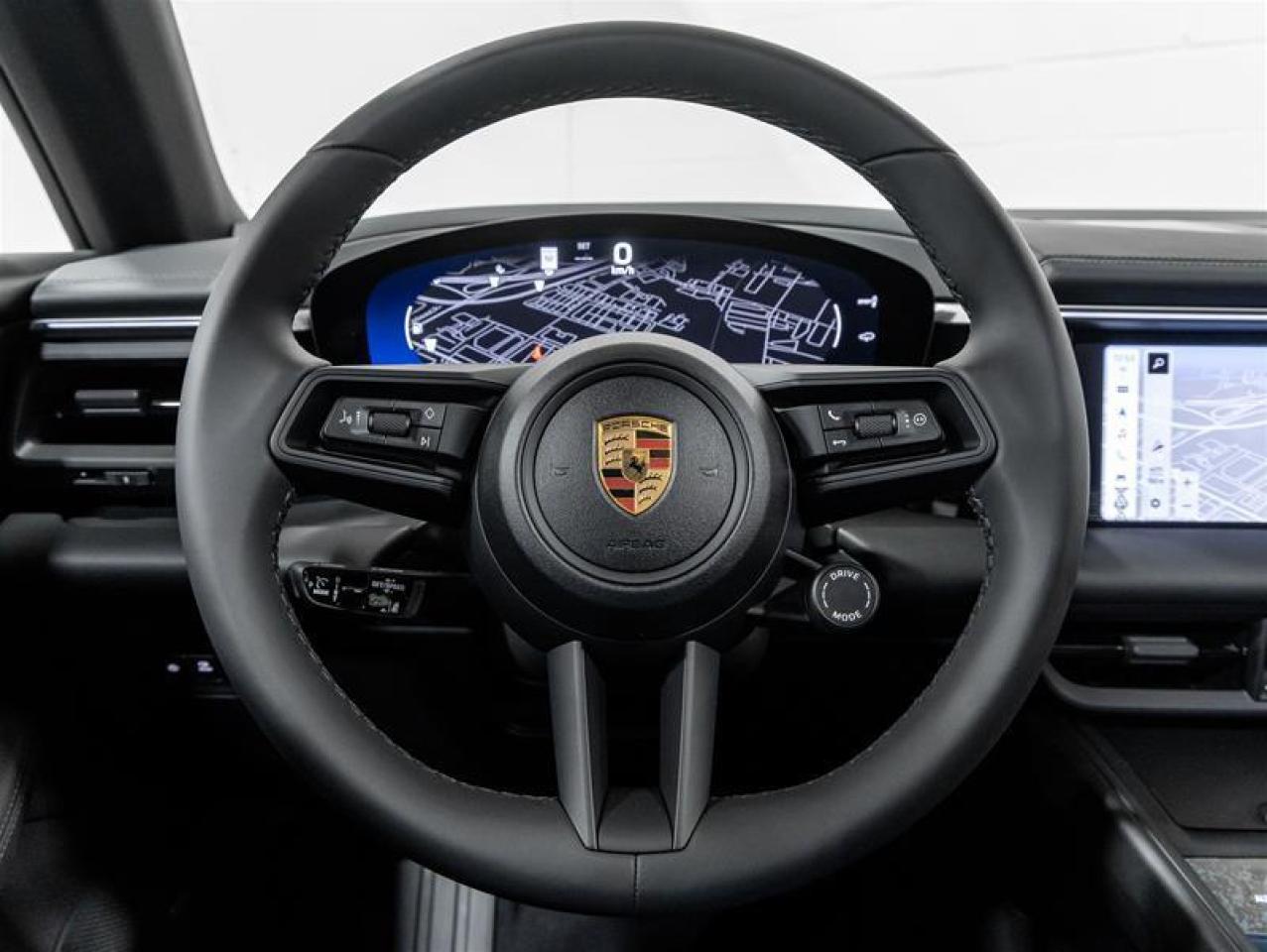 2024 Porsche Macan  Photo