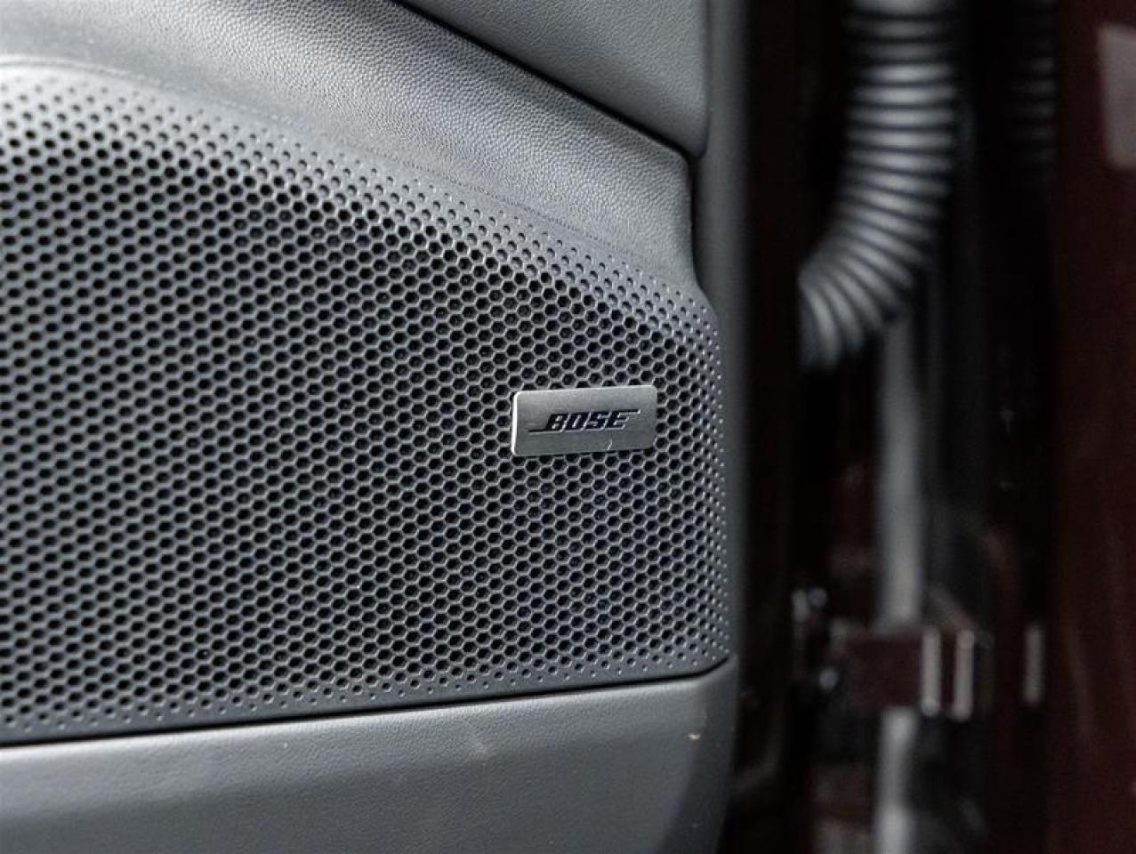 2024 Porsche Macan  Photo