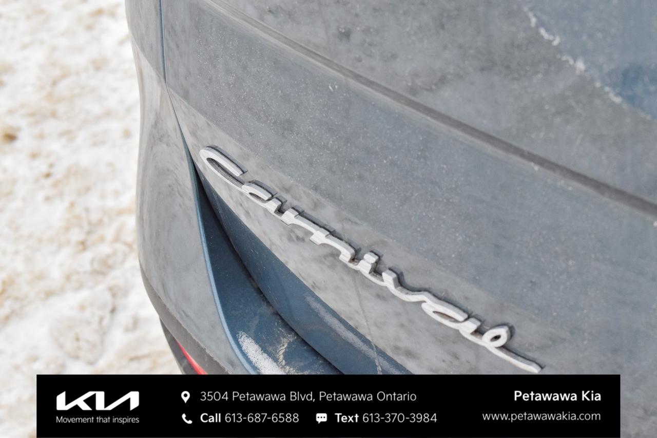 2022 Kia Carnival EX+ Passenger Van Photo