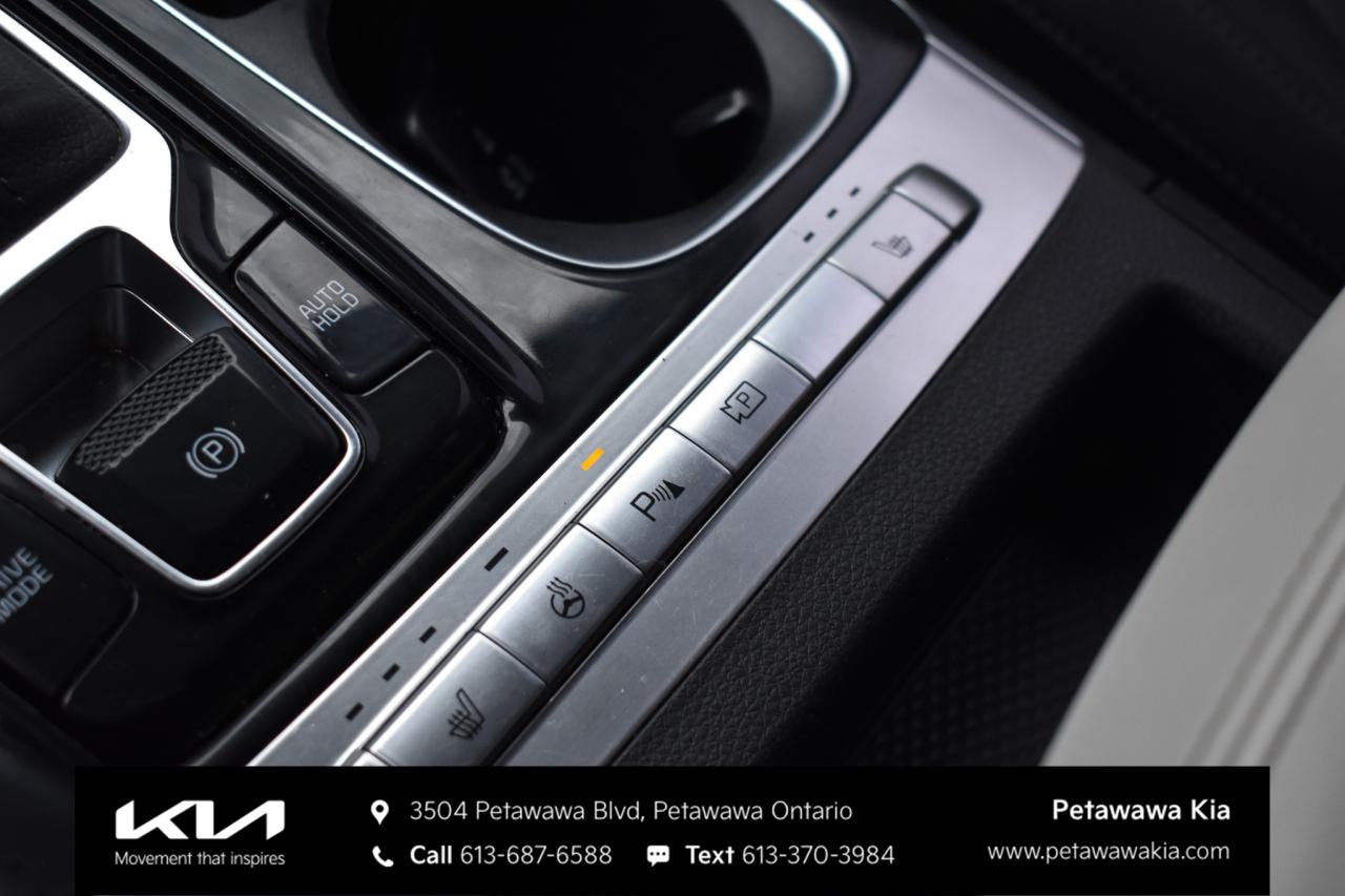 2022 Kia Carnival EX+ Passenger Van Photo