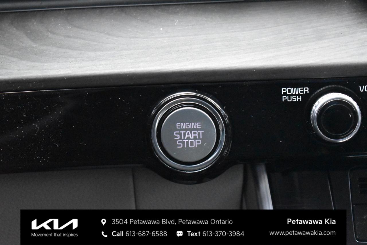 2022 Kia Carnival EX+ Passenger Van Photo