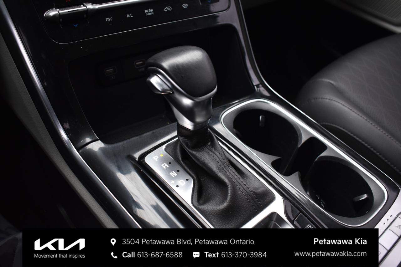 2022 Kia Carnival EX+ Passenger Van Photo