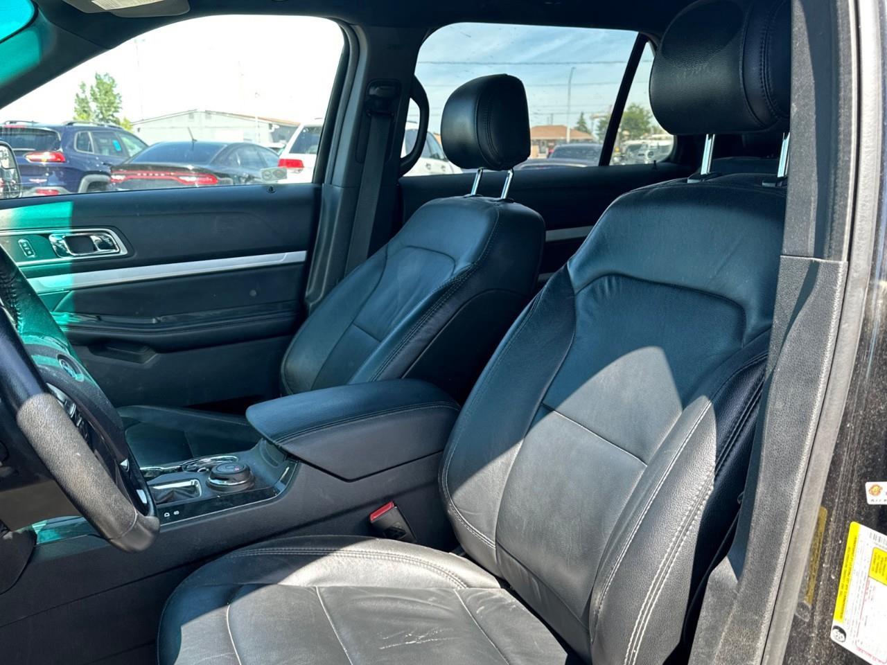 2017 Ford Explorer XLT 4DR 4X4 Photo